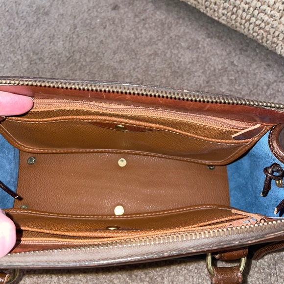 Dooney and Bourke Handbag - Picture 2 of 9